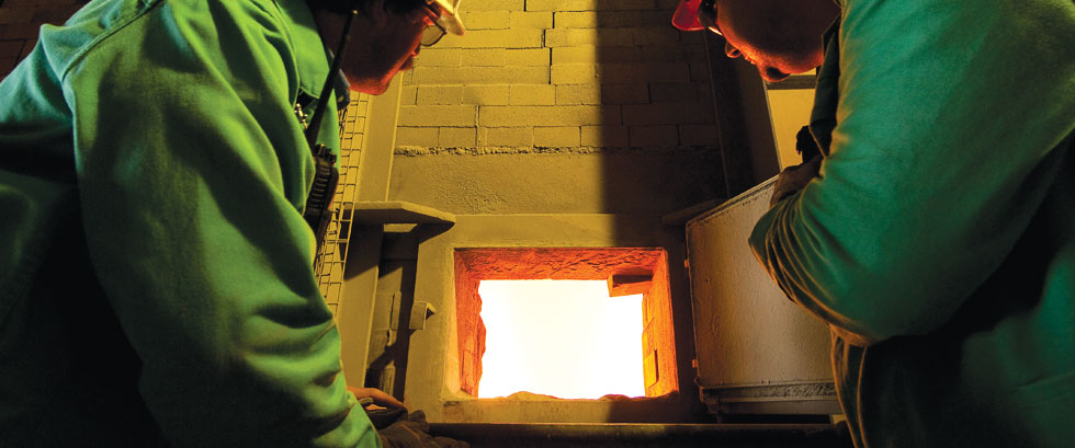 Miners underground [photo]